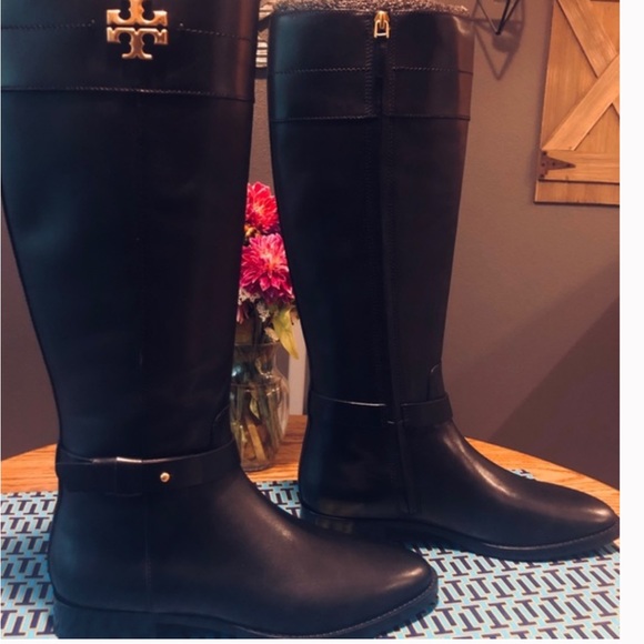 Tory Burch Everly Boot - Picture 4 of 6